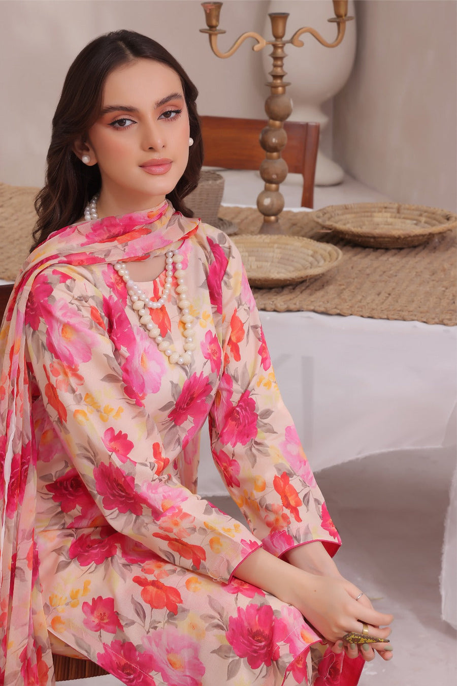 Feathers Premium Printed Lawn Unstitched 3Pc Suit AAKIFAH-FT271