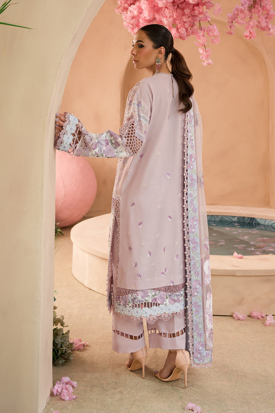 Afrozeh The Painted Garden Unstitched Lawn 3Pc Suit AEF-24-V1-09