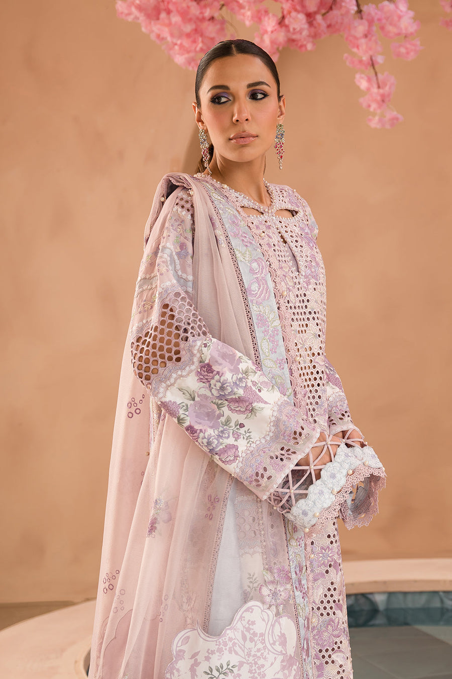 Afrozeh The Painted Garden Unstitched Lawn 3Pc Suit AEF-24-V1-09