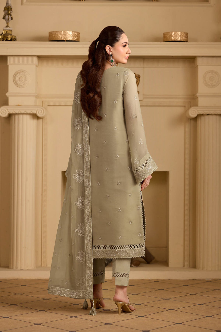 Alizeh Formals Embroidered Chiffon Unstitched 3Pc Suit AF-CH-2254-Tasnim