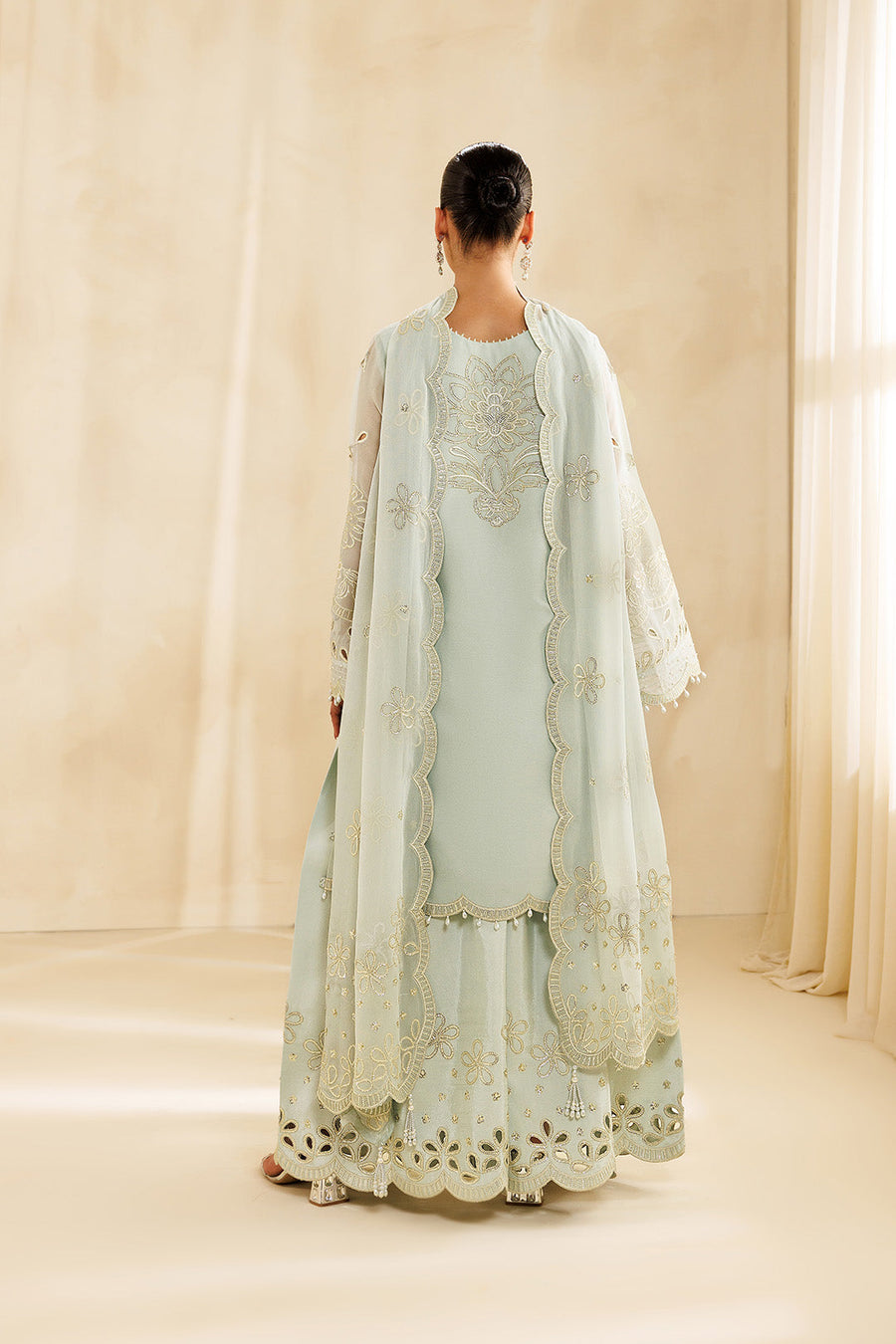 Alizeh Sireine Embroidered Chiffon Unstitched 3Pc Suit AF-CH-2297-Vanilla