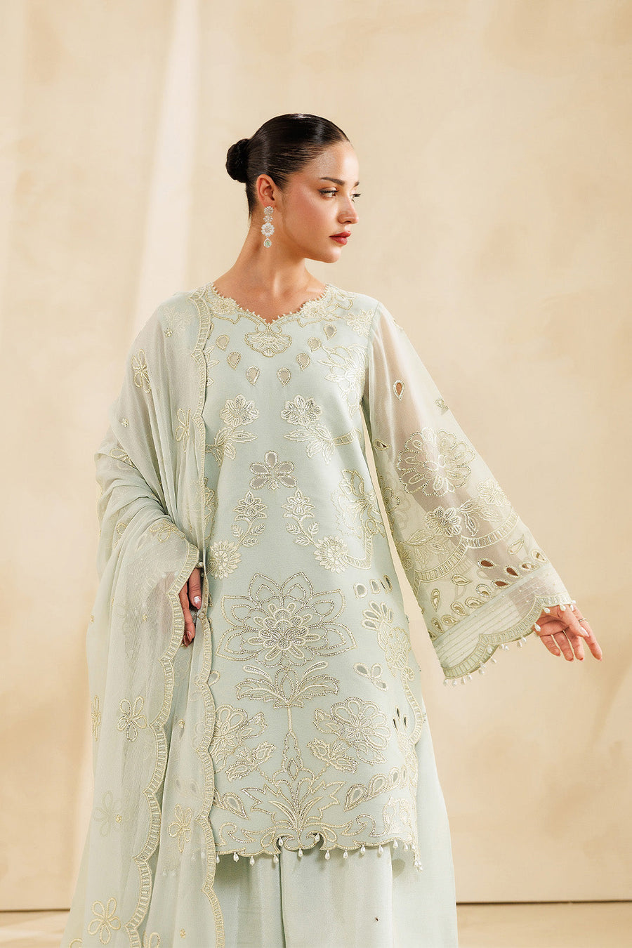 Alizeh Sireine Embroidered Chiffon Unstitched 3Pc Suit AF-CH-2297-Vanilla