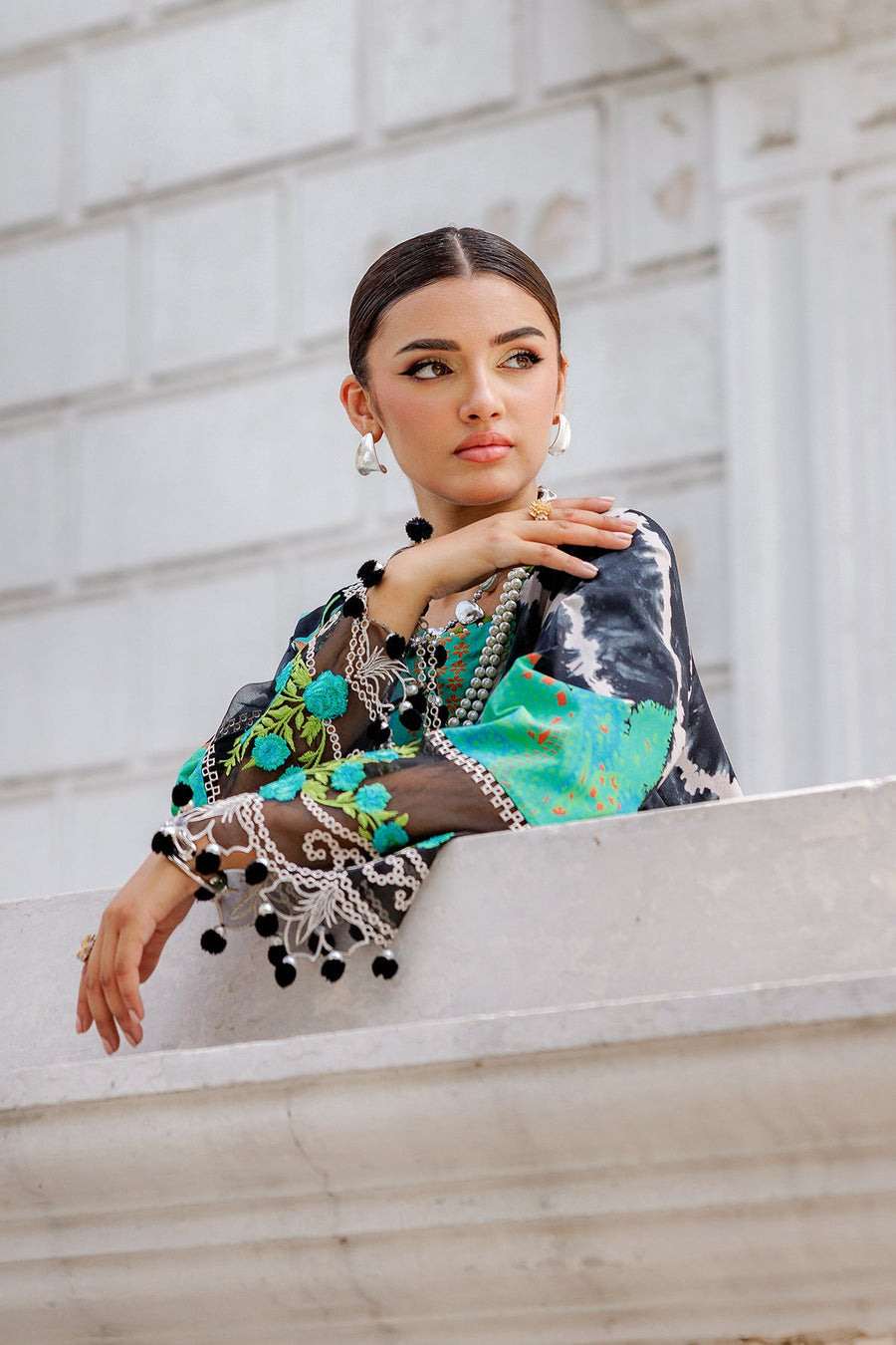 Charizma Aghaz e Nou Vol-02 Embroidered Lawn Unstitched 3Pc Suit AG6-03