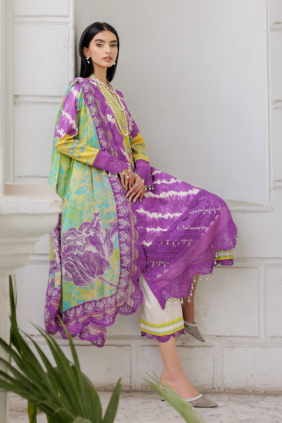 Charizma Aghaz e Nou Vol-02 Embroidered Lawn Unstitched 3Pc Suit AG6-05