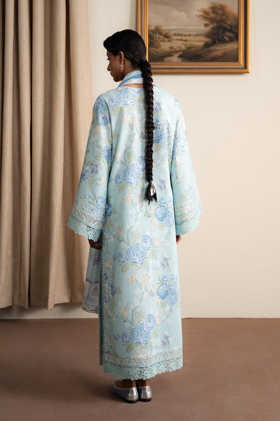 Ayzel The Bare Minimu Embroidered Lawn Unstitched 3Pc Suit AL-25-V8-02 BELLEFROST