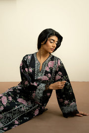 Ayzel The Bare Minimu Embroidered Lawn Unstitched 3Pc Suit AL-25-V8-08 ALYSSUM