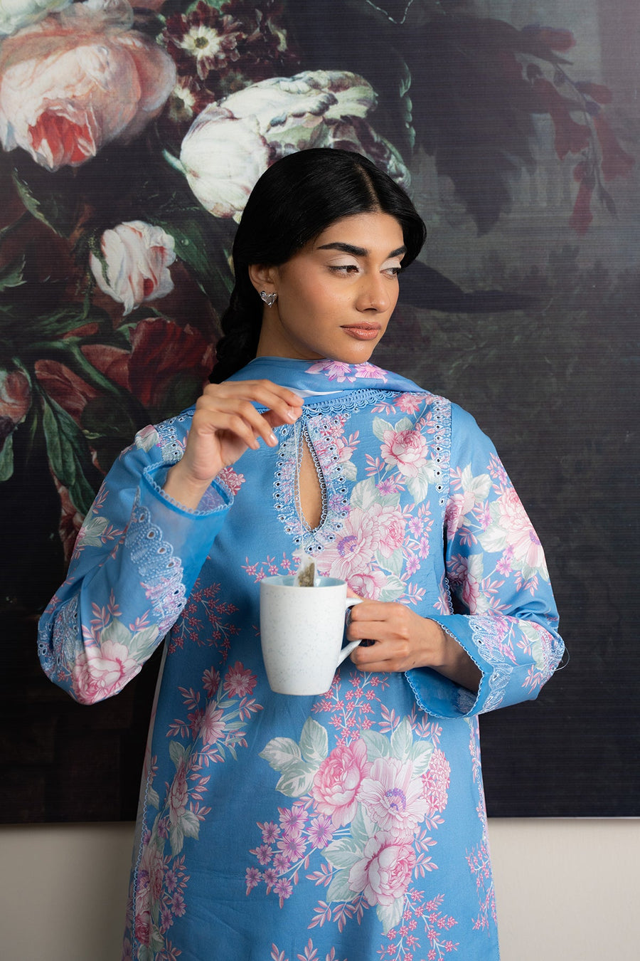 Ayzel The Bare Minimu Embroidered Lawn Unstitched 3Pc Suit AL-25-V8-09 MISTELLE