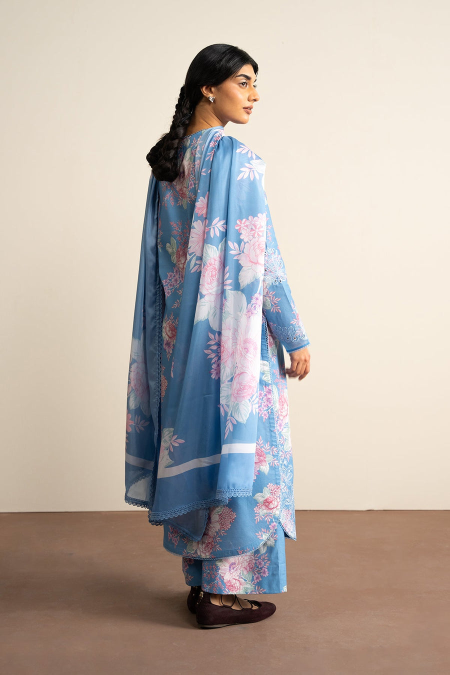 Ayzel The Bare Minimu Embroidered Lawn Unstitched 3Pc Suit AL-25-V8-09 MISTELLE