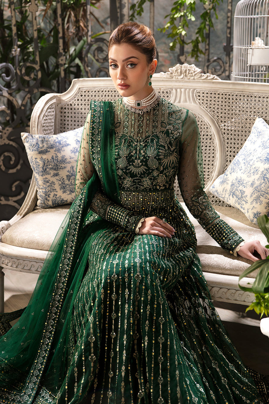 Afrozeh La Fuchsia Embroidered Net Unstitched 3Pc Suit ALF-08 Fiora