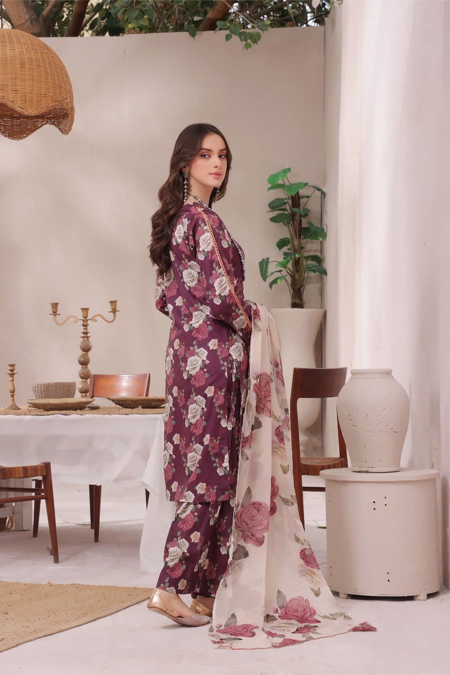 Feathers Chiragh Unstitched Digital Printed Lawn 3Pc Suit AMAYA-FT274