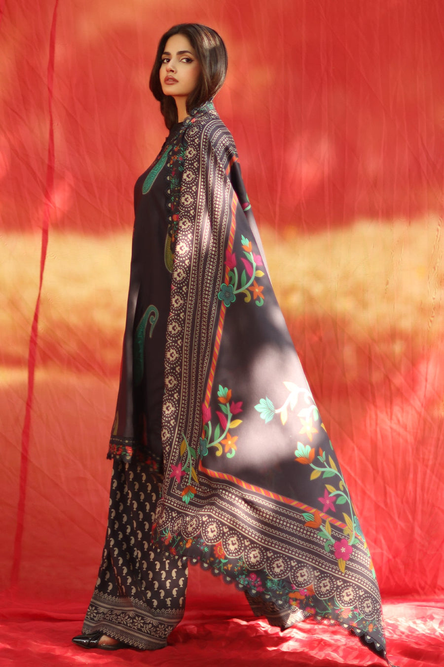 Charizma Aniq Vol-02 Embroidered Linen Unstitched 3Pc Suit ANW6-10