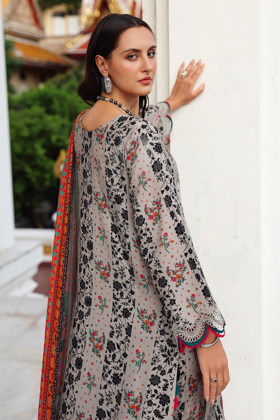Charizma Aniq Vol-02 Embroidered Linen Unstitched 3Pc Suit ANW6-19