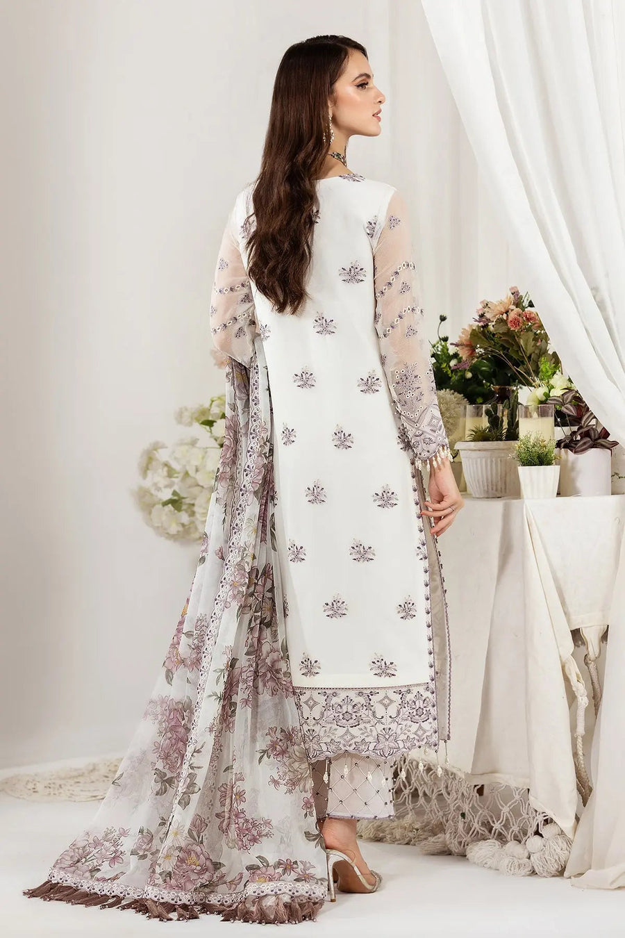 AF-DHG-5026-Apsara Dhaagay V03