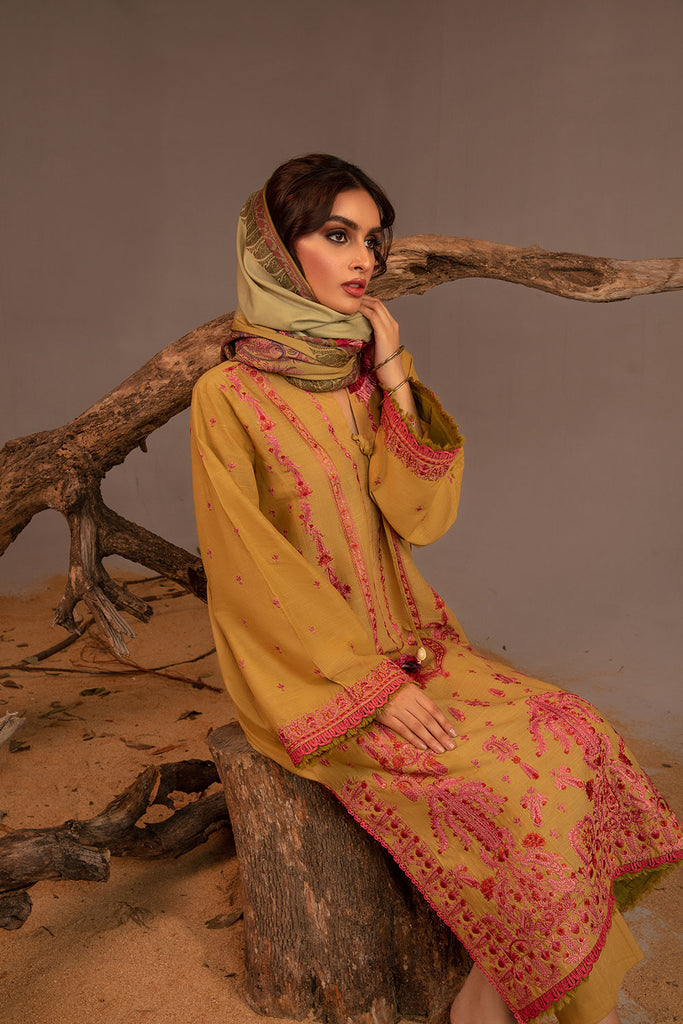 Sobia Nazir Embroidered Cross Slub Unstitched 3Pc Suit AW23-5B