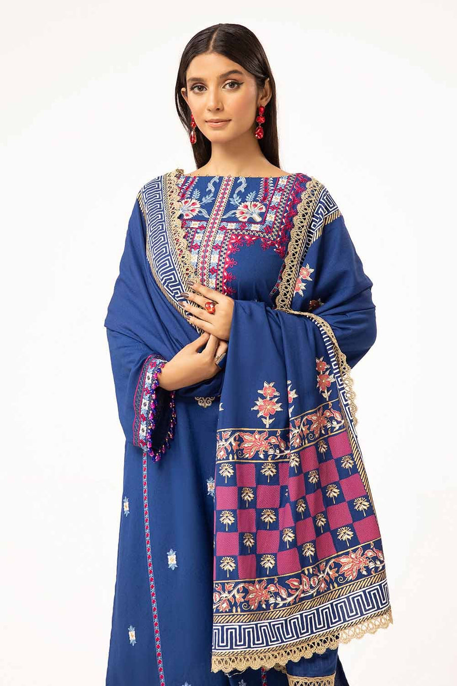 Gul Ahmed Winter Embroidered Karandi Unstitched 3Pc Suit AY-42010