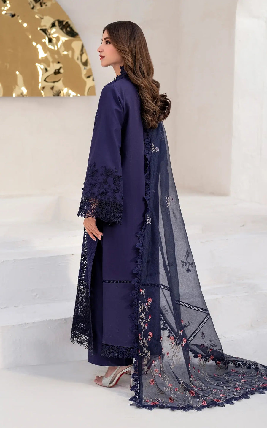 Asifa & Nabeel Azalia Embroidered Lawn Unstitched 3Pc Suit AZL25-08 Nile