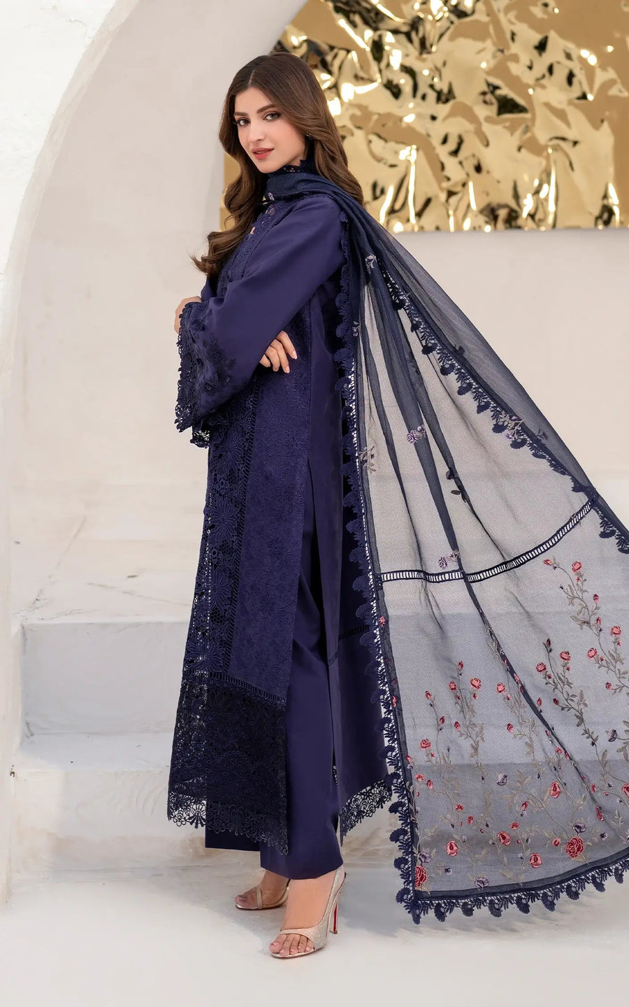 Asifa & Nabeel Azalia Embroidered Lawn Unstitched 3Pc Suit AZL25-08 Nile