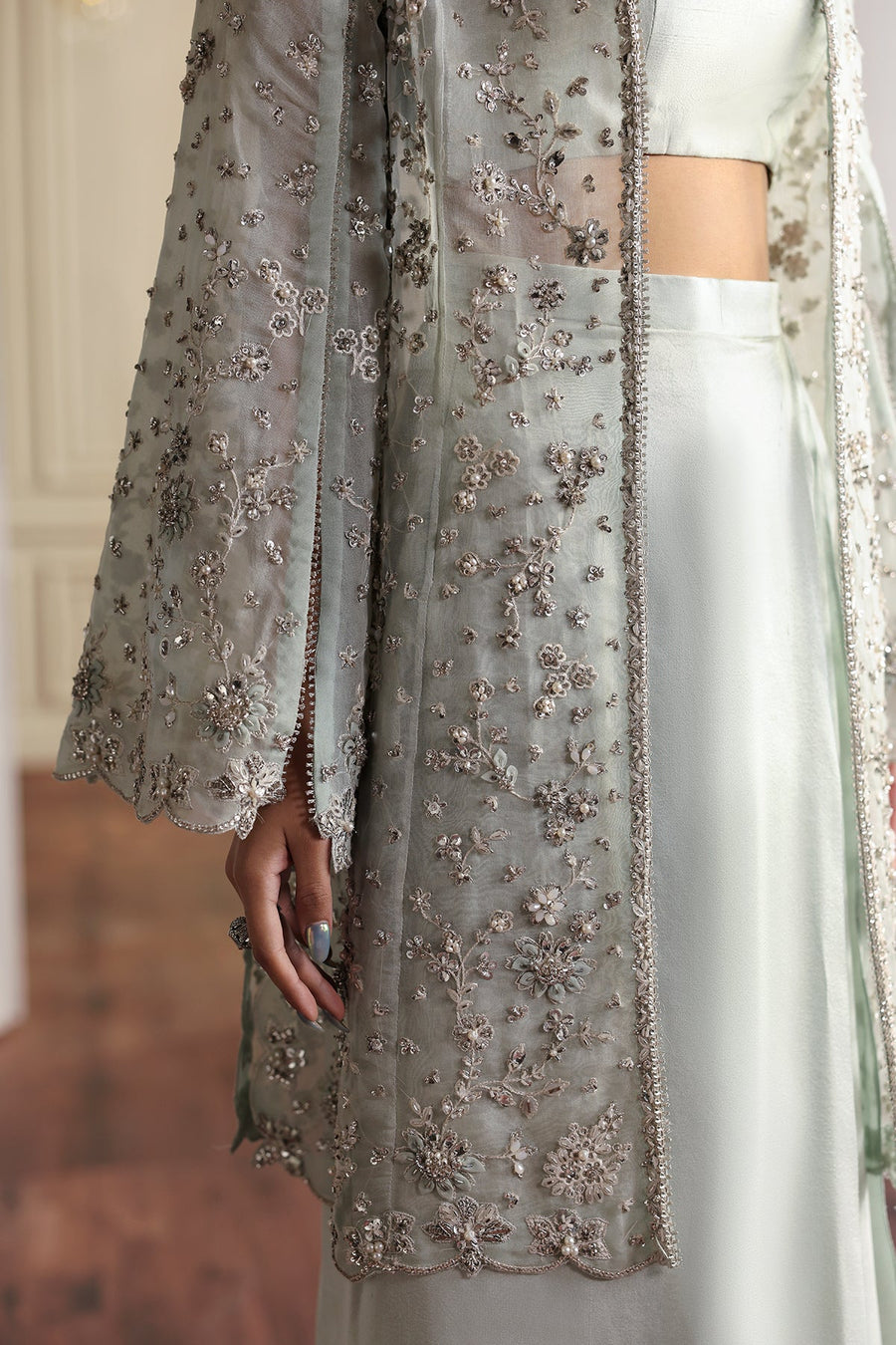 Emral Elyshia Embroidered Organza Unstitched 3Pc Suit D-07 Aira