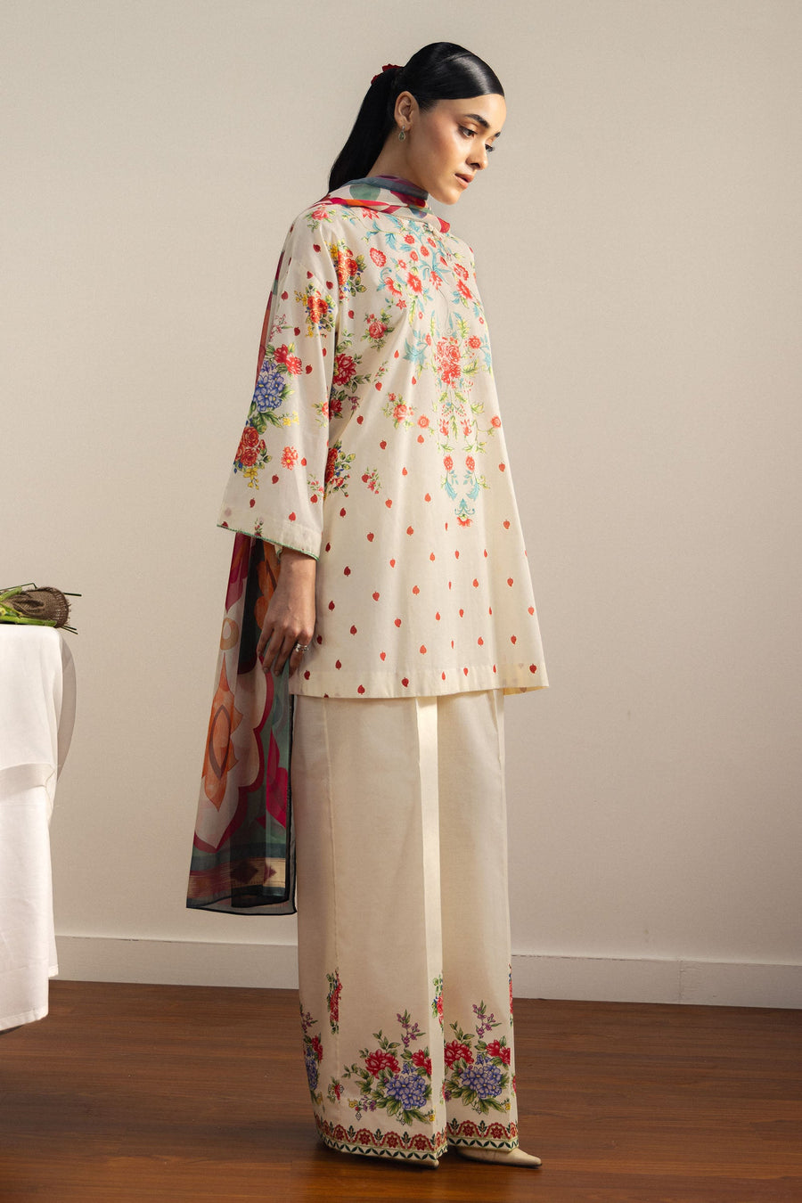 Coco by Zara Shahjahan Prints Unstitched Lawn 3Pc Suit D-06A Aki
