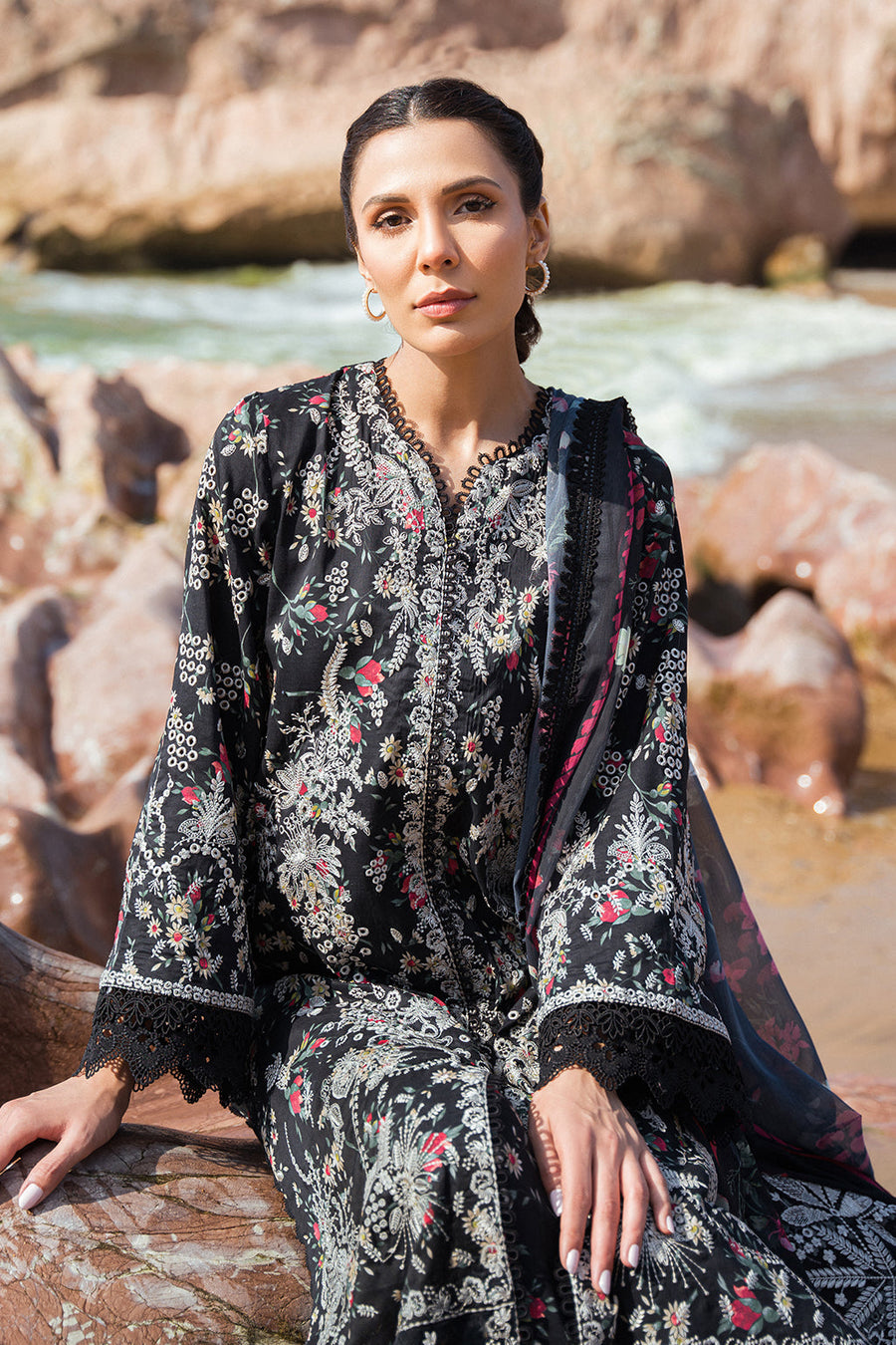 Afrozeh Summer Together Embroidered Lawn Unstitched 3Pc Suit - Levana