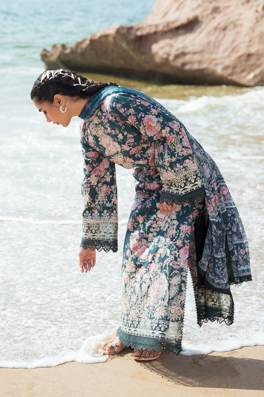 Afrozeh Summer Together Embroidered Lawn Unstitched 3Pc Suit - Clover
