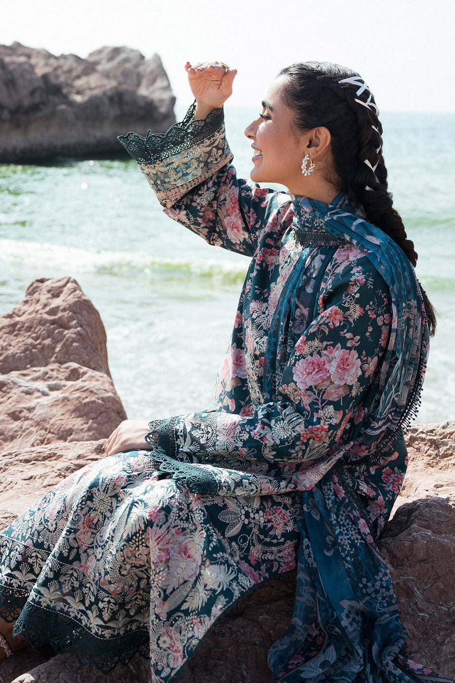 Afrozeh Summer Together Embroidered Lawn Unstitched 3Pc Suit - Clover
