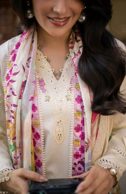 Seran Afsanah Embroidered Lawn Unstitched 3Pc Suit D-04 ALYNA