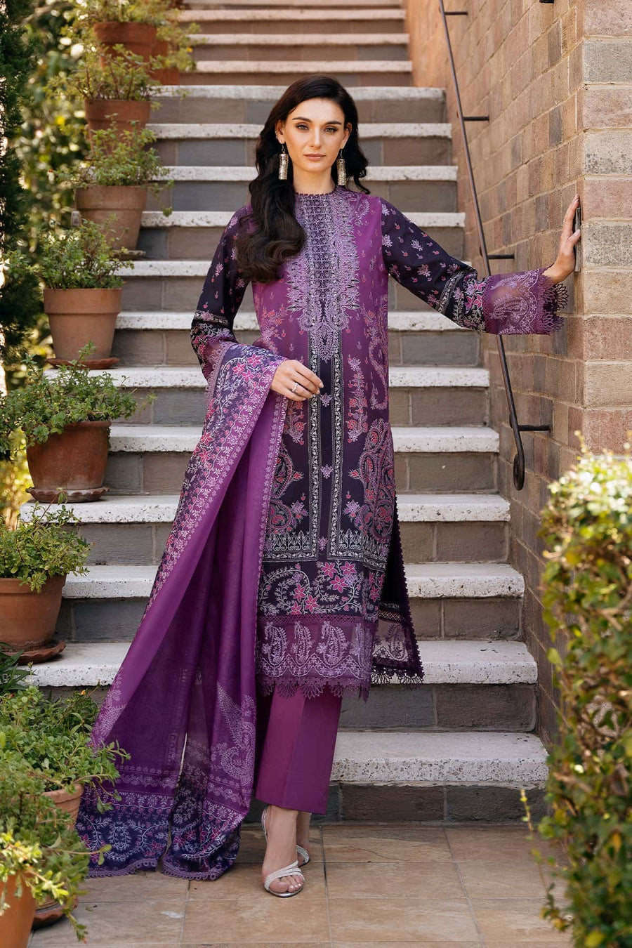 Afrozeh Damask The Holiday Unstitched Lawn 3Pc Suit AL-25-V2-10A AZRINA