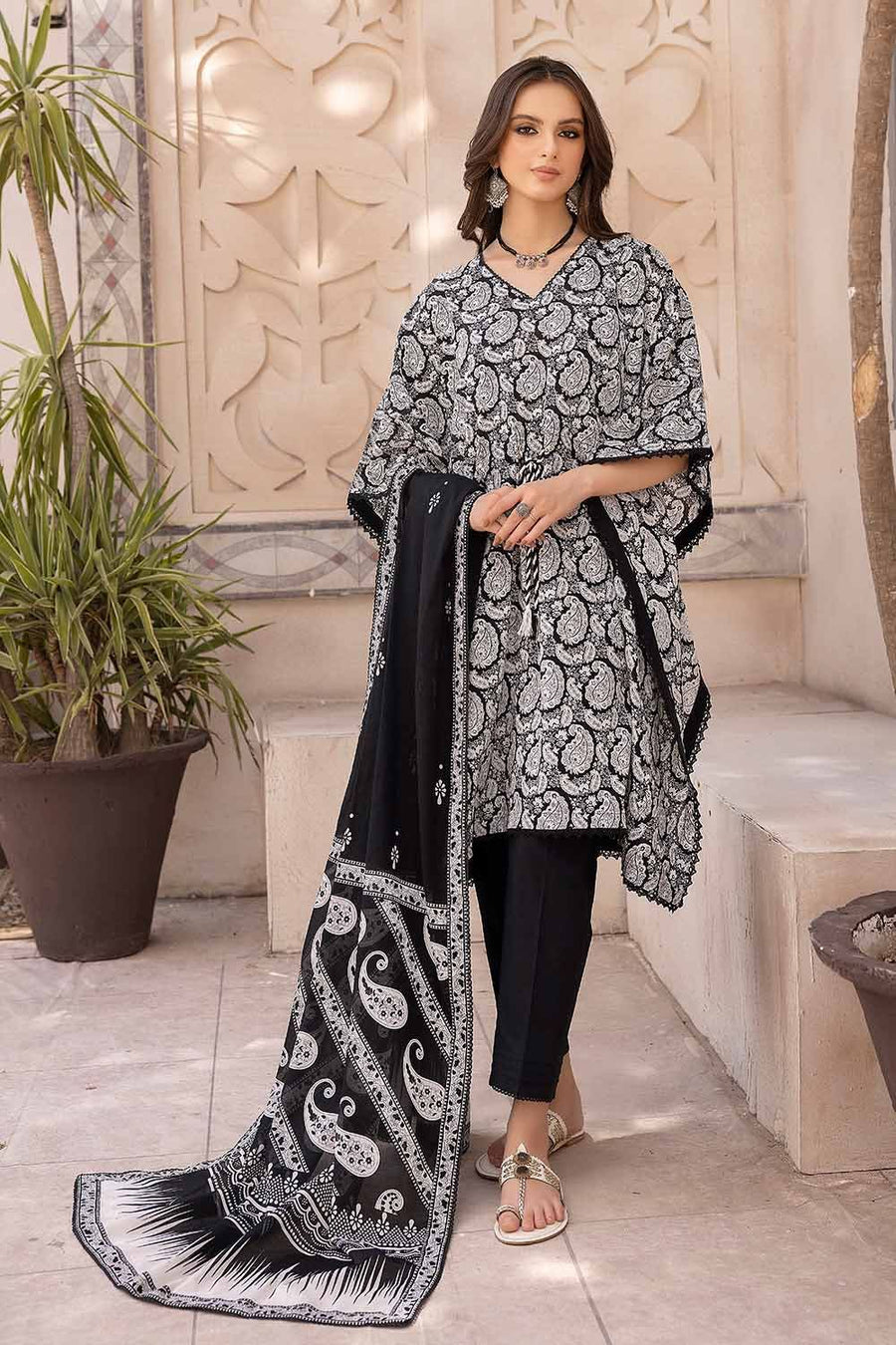 Gul Ahmed Black & White Printed Lawn Unstitched 3Pc Suit B-32027