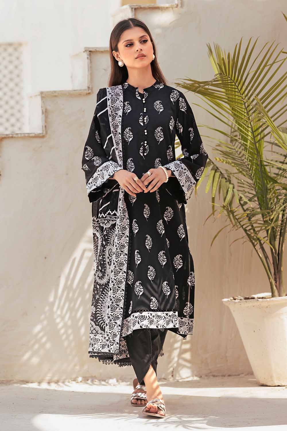 Gul Ahmed Black White Printed Lawn Unstitched 3Pc Suit B-32030