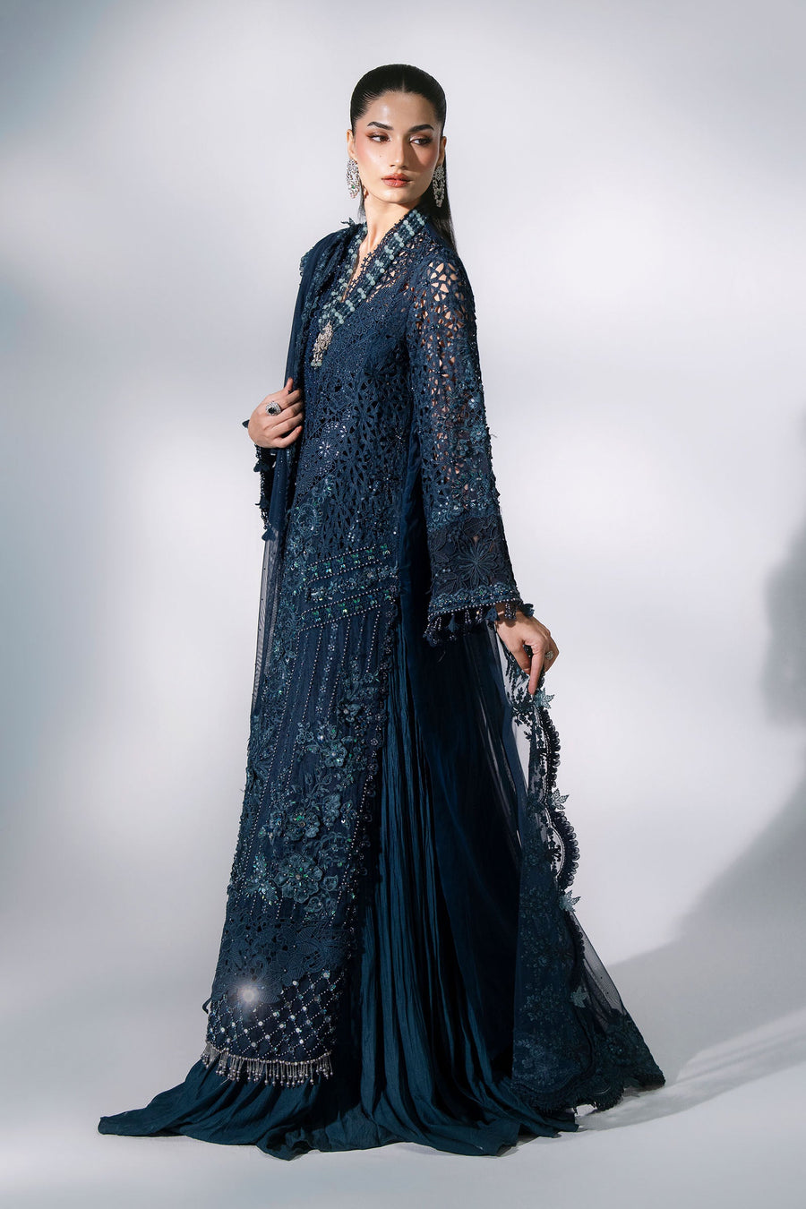 Maria B Mbroidered Unstitched Embroidered Organza 3Pc Suit BD-3106