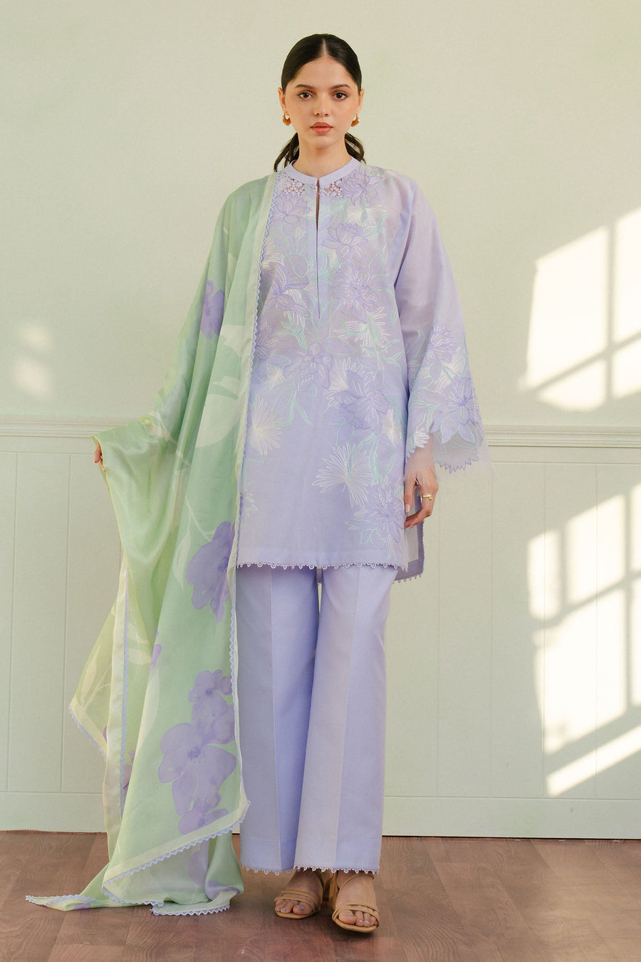 Coco by Zara Shahjahan Embroidered Lawn Unstitched 3Pc Suit D-01A BLOOM