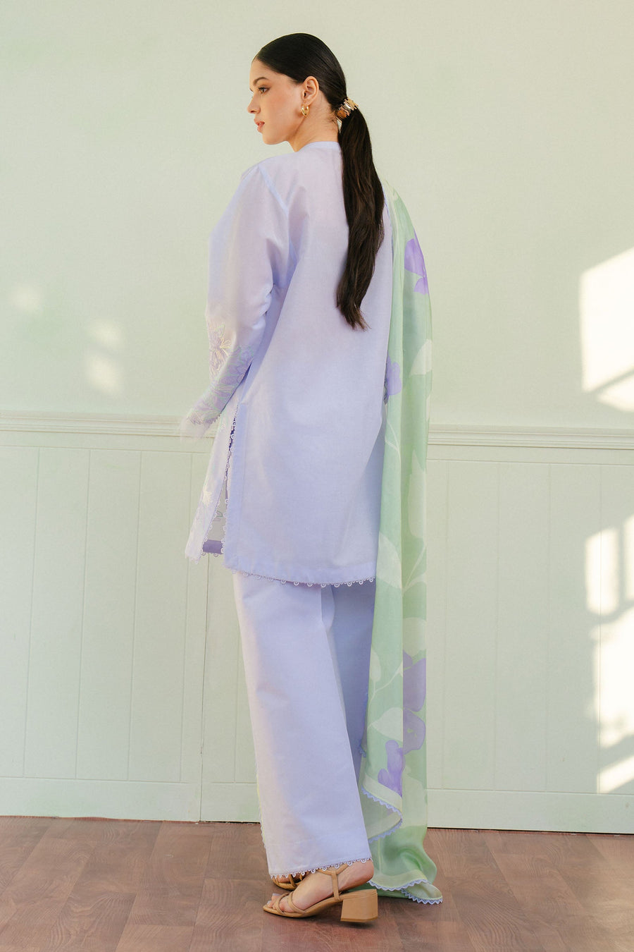 Coco by Zara Shahjahan Embroidered Lawn Unstitched 3Pc Suit D-01A BLOOM
