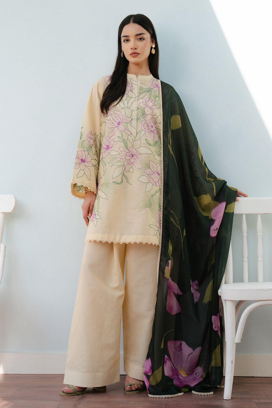 Coco by Zara Shahjahan Embroidered Lawn Unstitched 3Pc Suit D-01B BLOOM