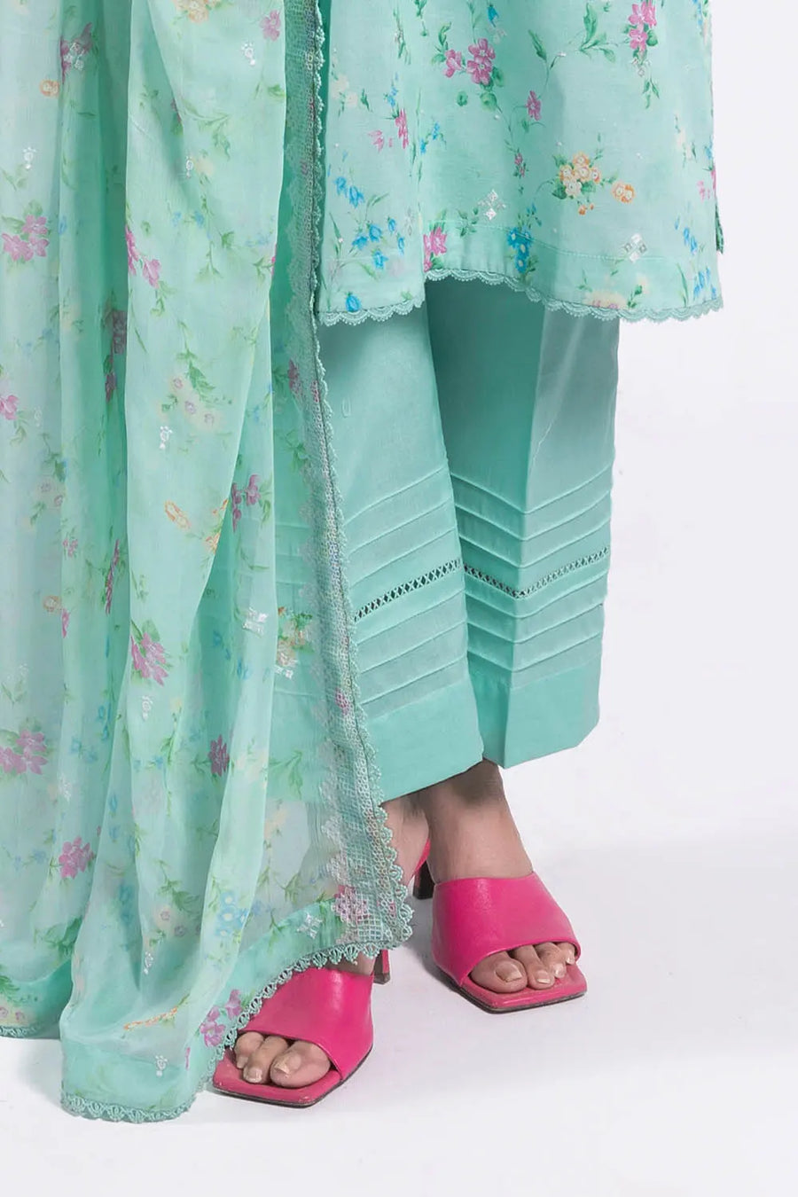 Gul Ahmed Tribute To Mother Unstitched Lawn 3Pc Suit BM-52008