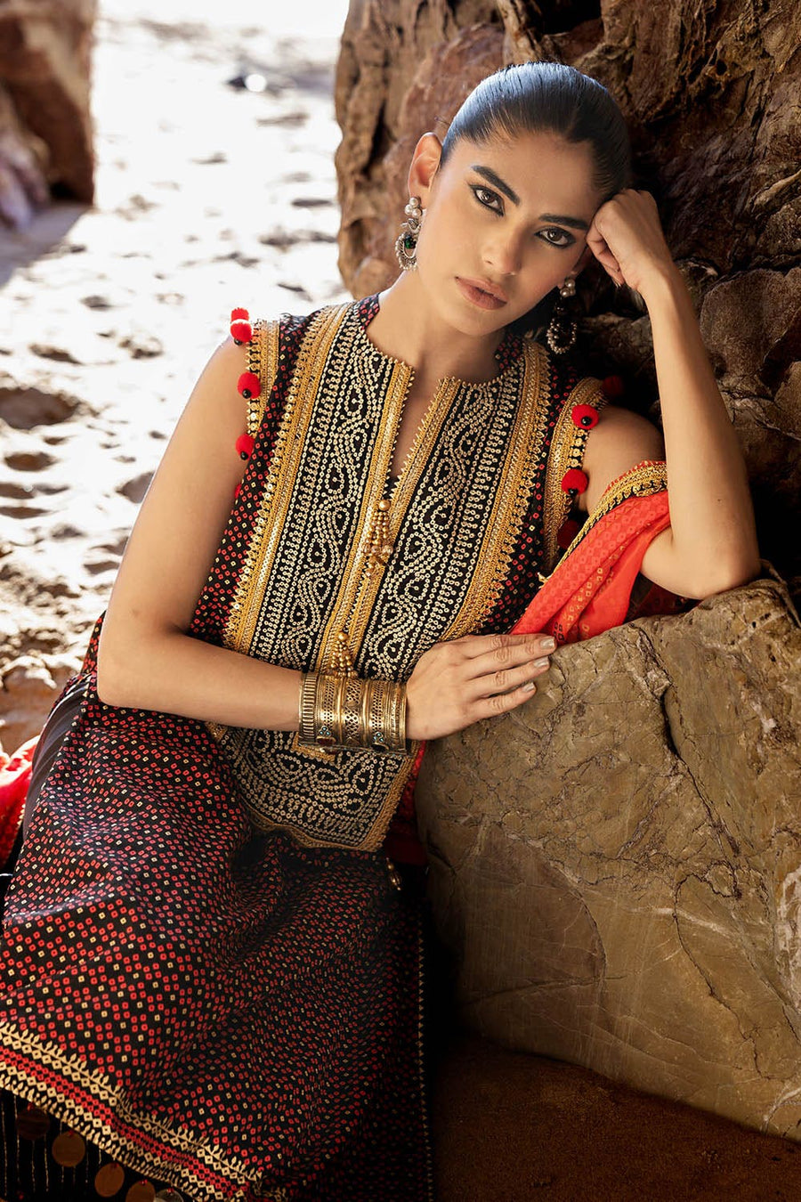 Gul Ahmed Chunri Embroidered Chiffon Unstitched 3Pc Suit BM-52017