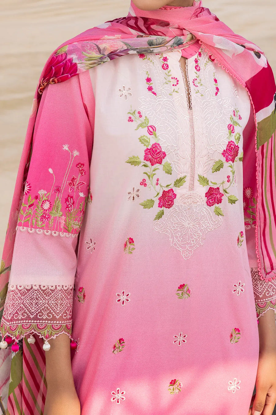 Gul Ahmed New Season Embroidered Lawn Unstitched 3Pc Suit BM-52029