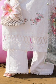 Gul Ahmed New Season Embroidered Lawn Unstitched 3Pc Suit BM-52032