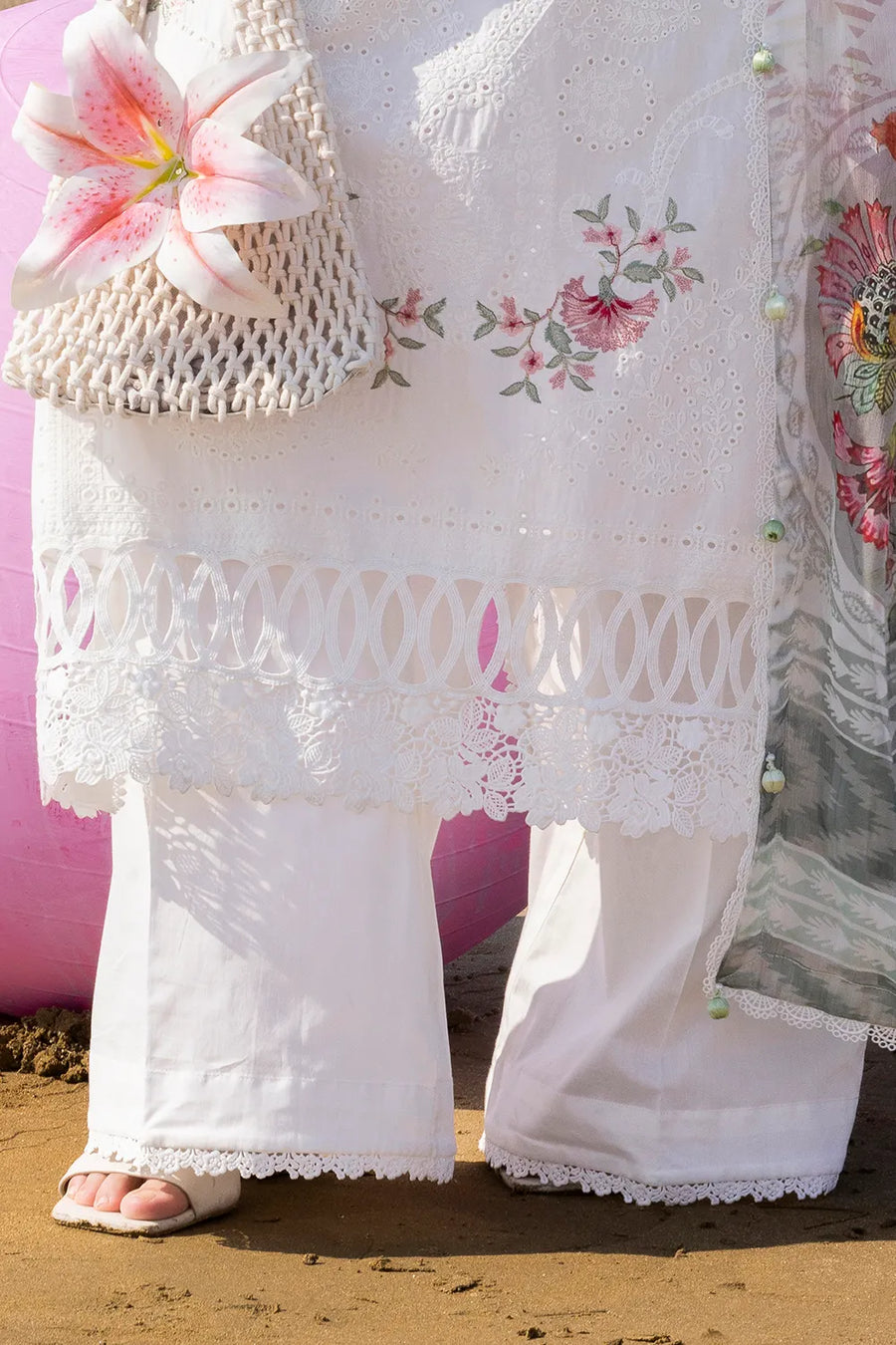 Gul Ahmed New Season Embroidered Lawn Unstitched 3Pc Suit BM-52032