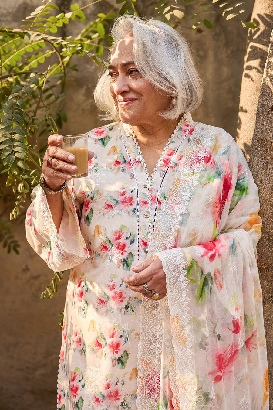 Gul Ahmed Tribute to Mothers Embroidered Lawn Unstitched 3Pc Suit BM-62010