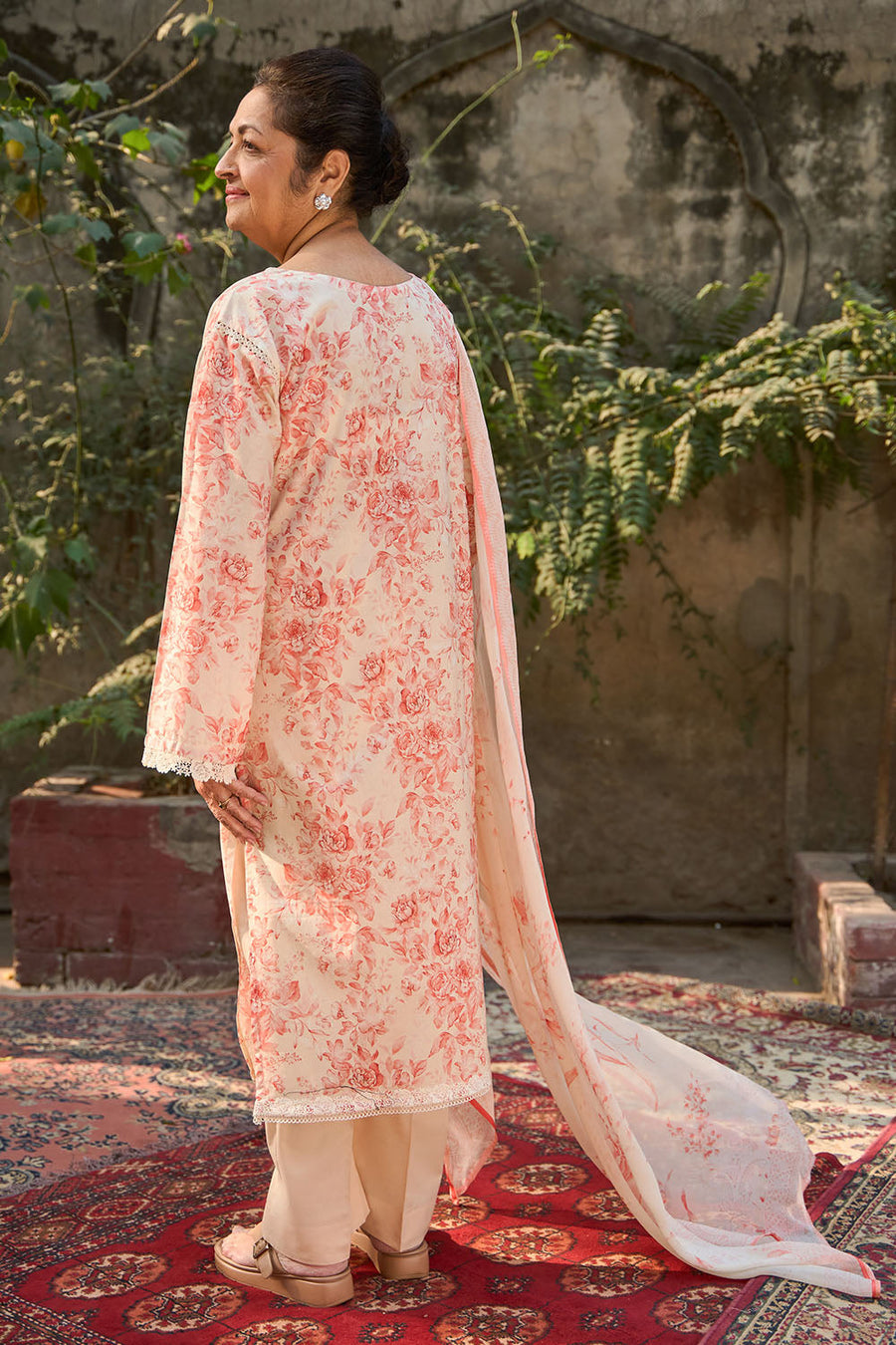 Gul Ahmed Tribute to Mothers Embroidered Lawn Unstitched 3Pc Suit BM-62022