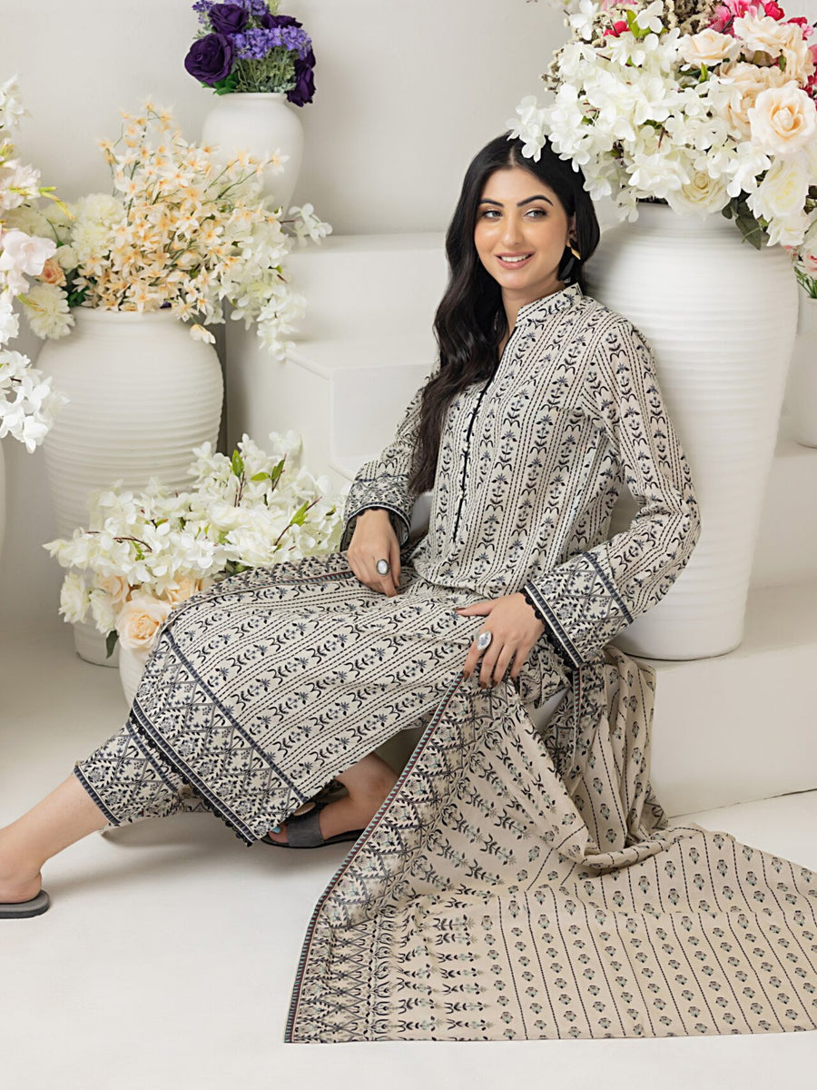 Regalia Salina Black & White Unstitched Printed Lawn 3Pc Suit BNW4-3