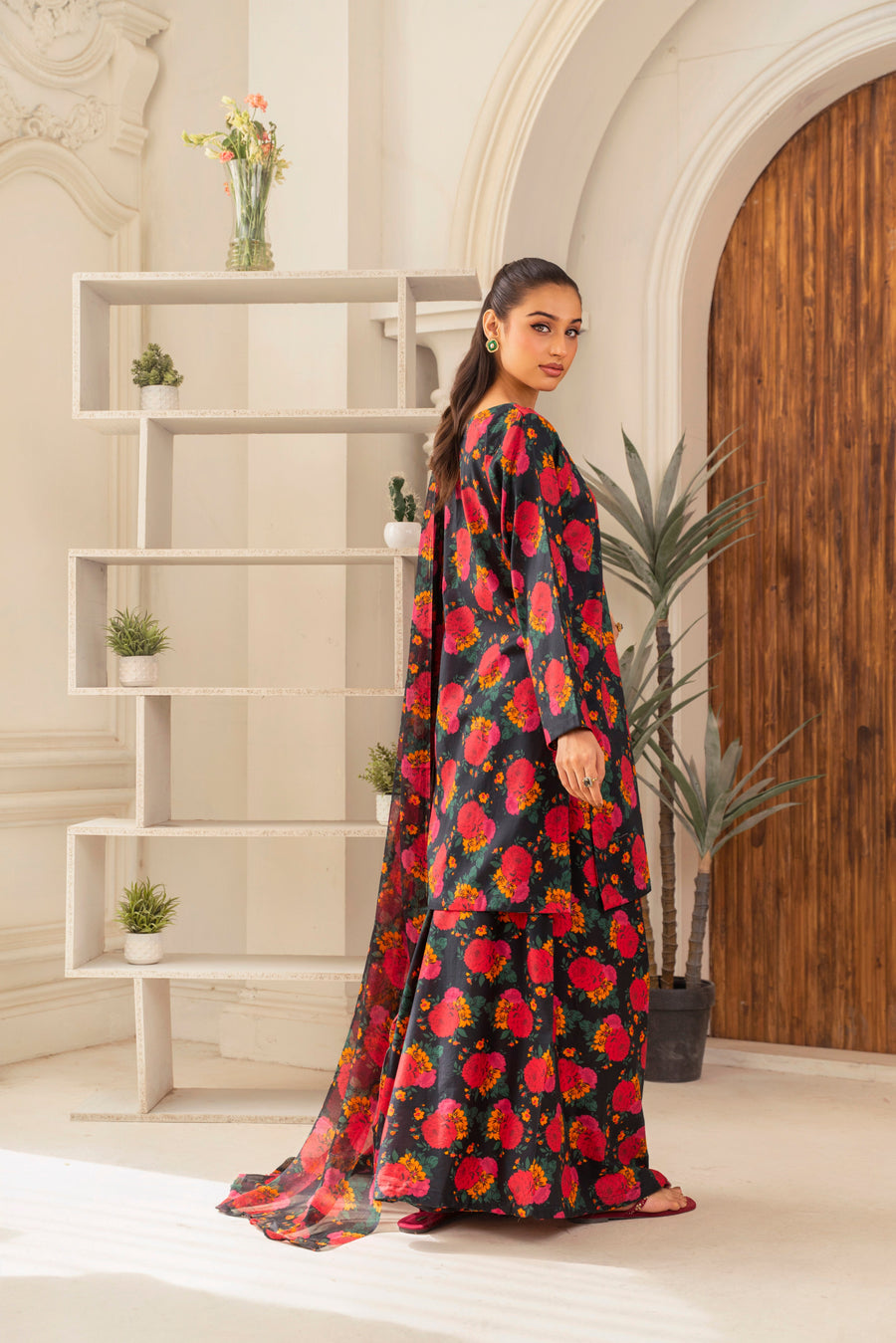 Feathers Frilly Flowers Unstitched Digital Printed Lawn 3Pc Suit BRILLEX-FT714