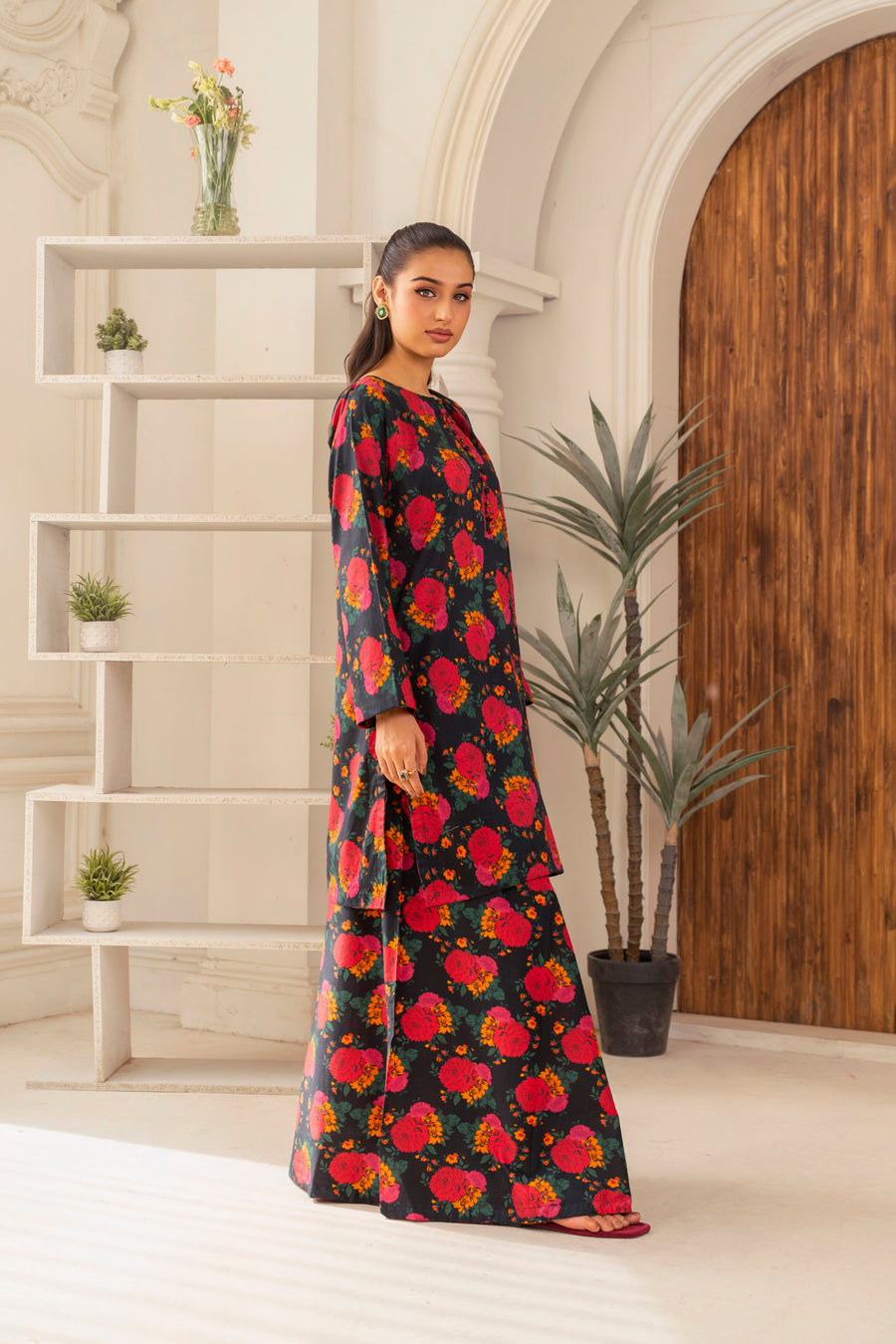 Feathers Frilly Flowers Unstitched Digital Printed Lawn 3Pc Suit BRILLEX-FT714