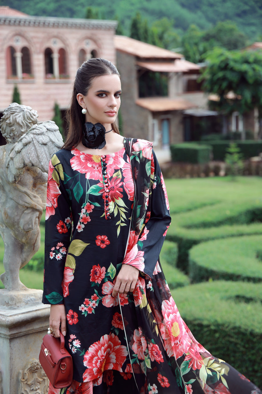 Feathers Premium Printed Lawn Unstitched 3Pc Suit BRYNEL-FT533