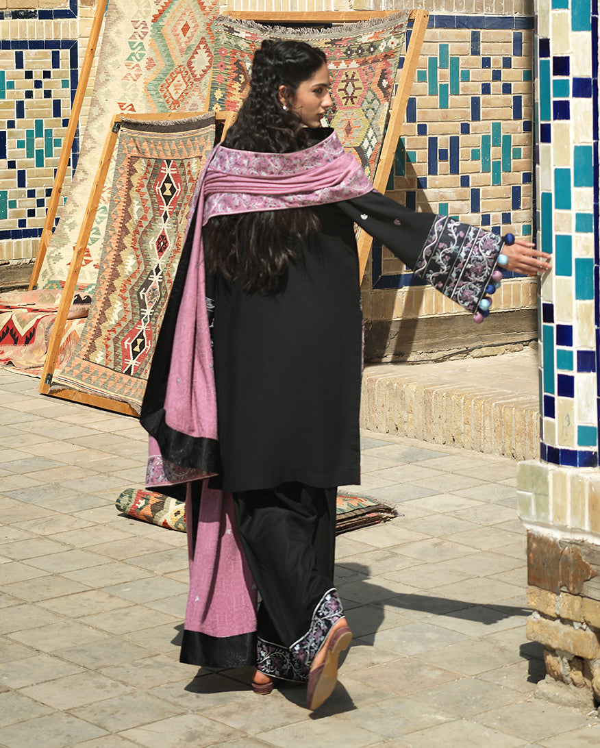 Hemline by Mushq Bukhara Embroidered Linen Unstitched 3Pc Suit - Bazaar Trail