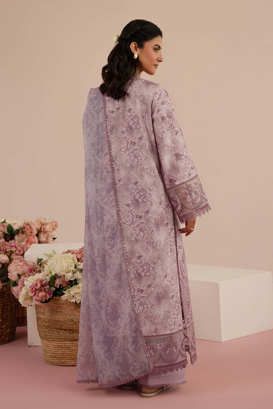 Afrozeh Floral Charm Embroidered Lawn Unstitched 3Pc Suit AL-25-V5-10 Bellerose