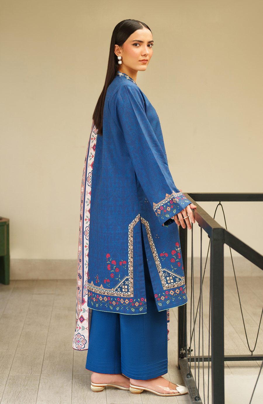 Bellini by Seran Embroidered Khaddar Unstitched 3Pc Suit D-02 CASPIRA