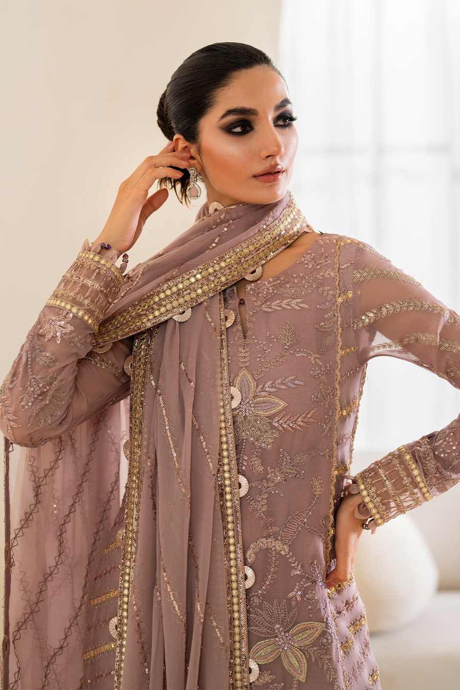 IZNIK Chinon Vol-02 Embroidered Chiffon Unstitched 3Pc Suit CC-48