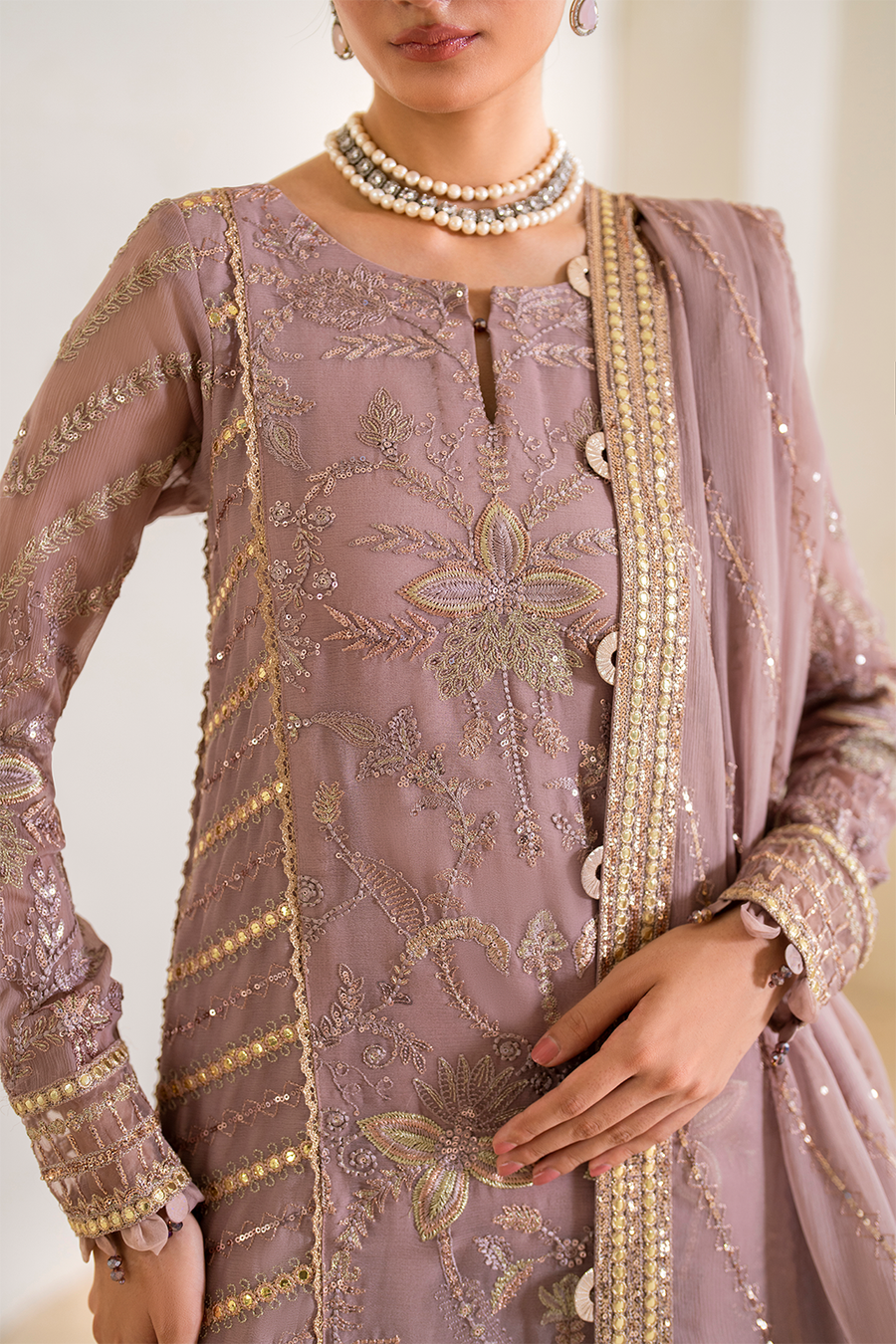 IZNIK Chinon Vol-02 Embroidered Chiffon Unstitched 3Pc Suit CC-48